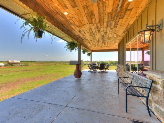 7562 NW Lorraine Drive, Piedmont, OK 73078