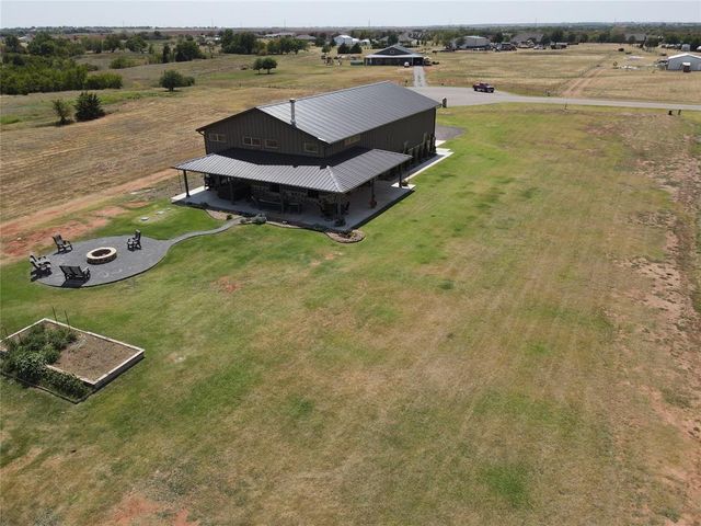 7562 NW Lorraine Drive, Piedmont, OK 73078