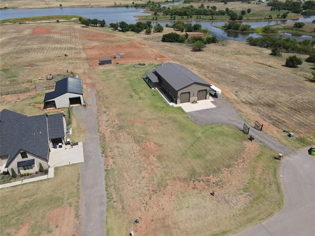 7562 NW Lorraine Drive, Piedmont, OK 73078