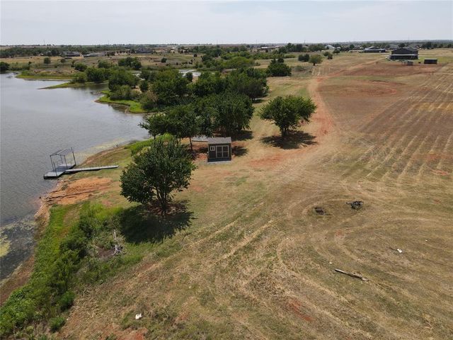 7562 NW Lorraine Drive, Piedmont, OK 73078