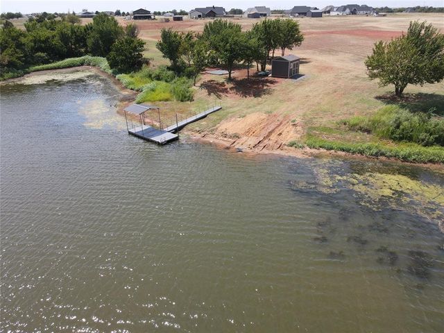 7562 NW Lorraine Drive, Piedmont, OK 73078