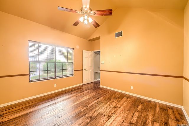 104 Coterie Pl, Boerne, TX 78006