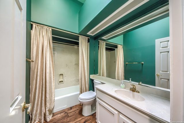 104 Coterie Pl, Boerne, TX 78006
