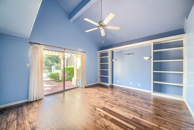 104 Coterie Pl, Boerne, TX 78006