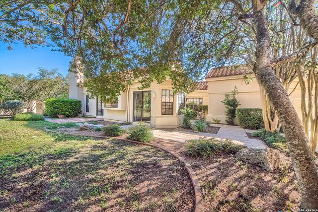 104 Coterie Pl, Boerne, TX 78006