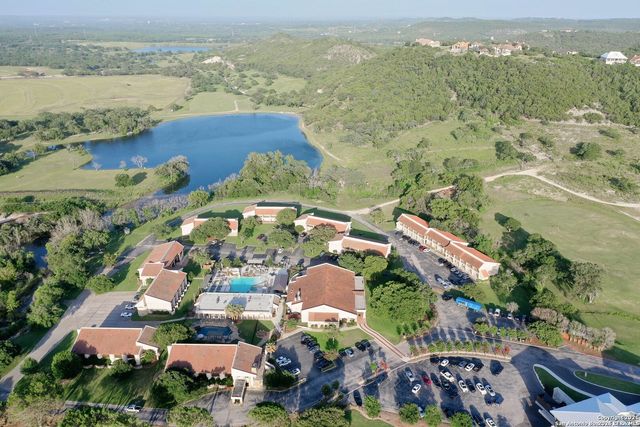 104 Coterie Pl, Boerne, TX 78006