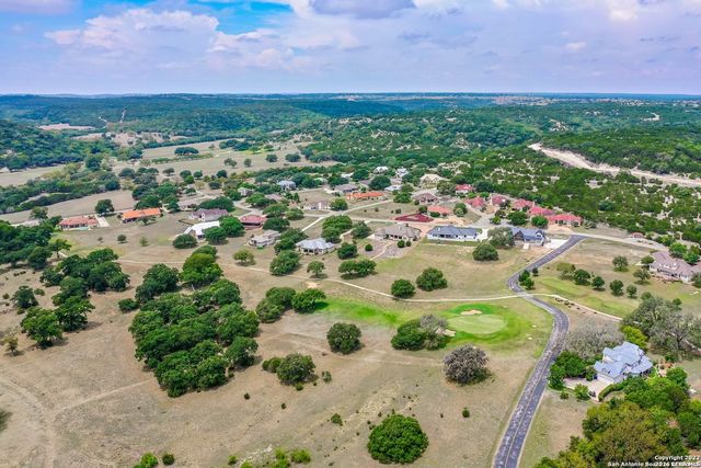 104 Coterie Pl, Boerne, TX 78006
