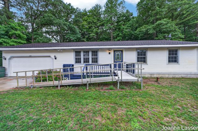 1518 E Mcmillan Road, Dalton Twp, MI 49445