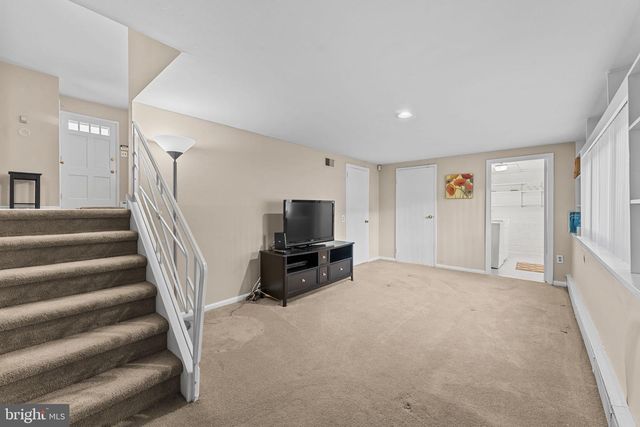 411 GREYHORSE RD, Willow Grove, PA 19090