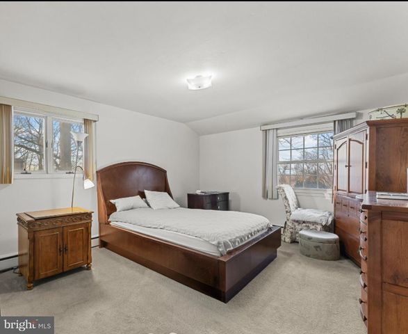 411 GREYHORSE RD, Willow Grove, PA 19090