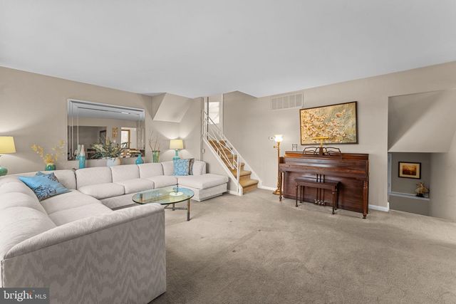 411 GREYHORSE RD, Willow Grove, PA 19090