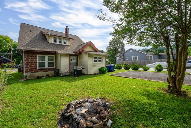 2412 E 5th Street, Chattanooga, TN 37404