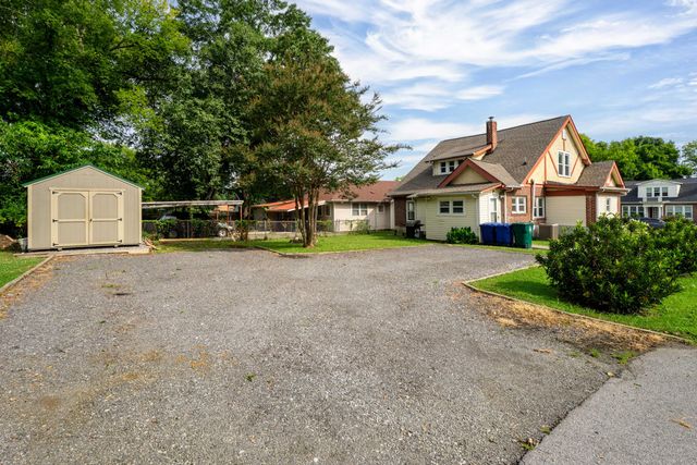 2412 E 5th Street, Chattanooga, TN 37404