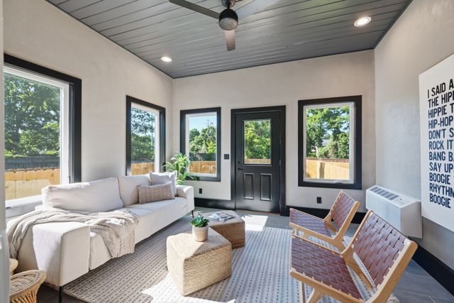 1712 Straightway Ave, Nashville, TN 37206