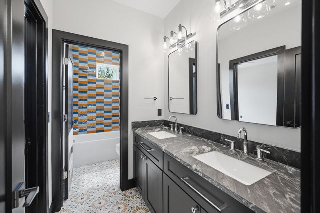 1712 Straightway Ave, Nashville, TN 37206