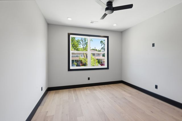 1712 Straightway Ave, Nashville, TN 37206
