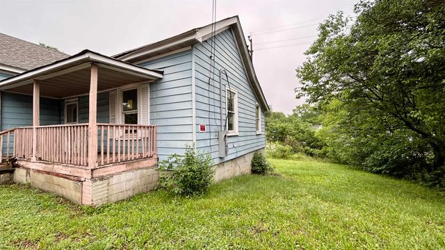 501 E Robinson Street, Gaffney, SC 29340