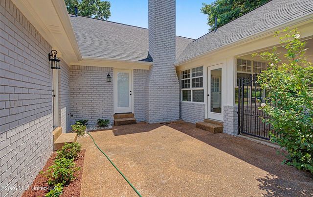 1835 Tara Drive, Hernando, MS 38632