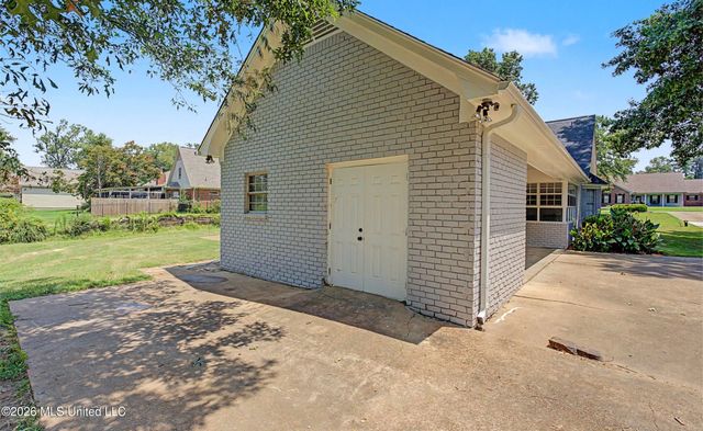 1835 Tara Drive, Hernando, MS 38632