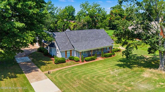 1835 Tara Drive, Hernando, MS 38632