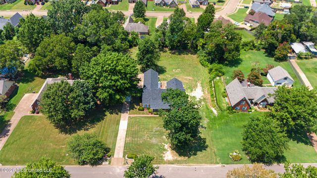 1835 Tara Drive, Hernando, MS 38632
