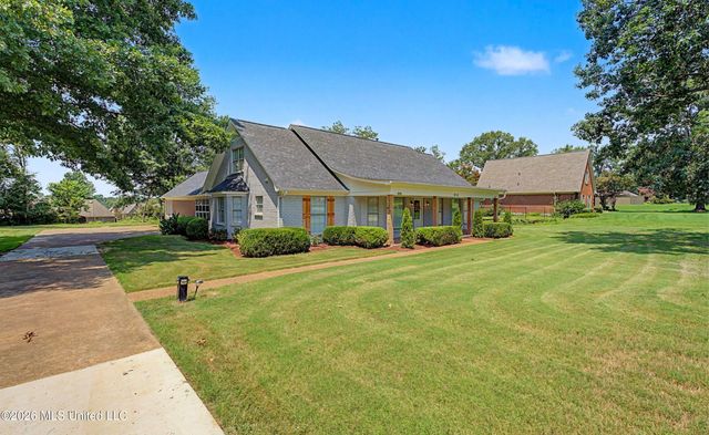 1835 Tara Drive, Hernando, MS 38632