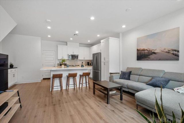 11026 Eka Way, San Diego, CA 92126