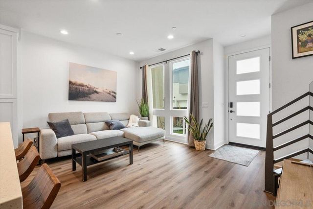 11026 Eka Way, San Diego, CA 92126