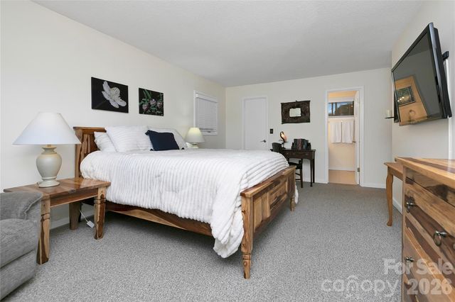 264 Tinequa Drive, Brevard, NC 28712