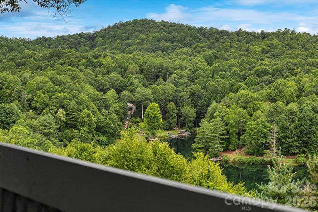 264 Tinequa Drive, Brevard, NC 28712