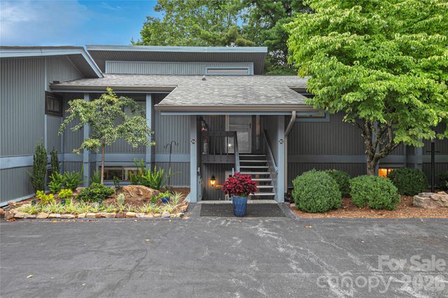 264 Tinequa Drive, Brevard, NC 28712