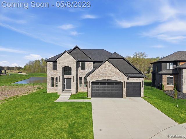 56056 Barnes Court, Macomb, MI 48042