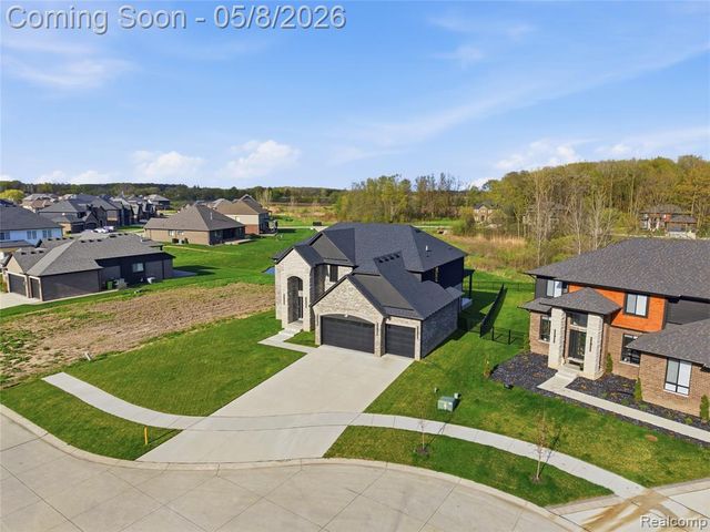 56056 Barnes Court, Macomb, MI 48042
