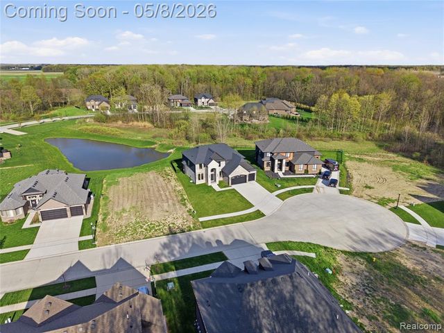 56056 Barnes Court, Macomb, MI 48042