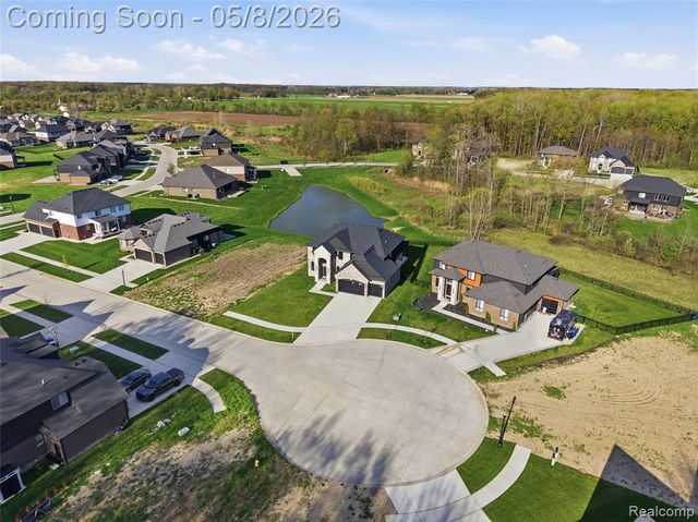 56056 Barnes Court, Macomb, MI 48042