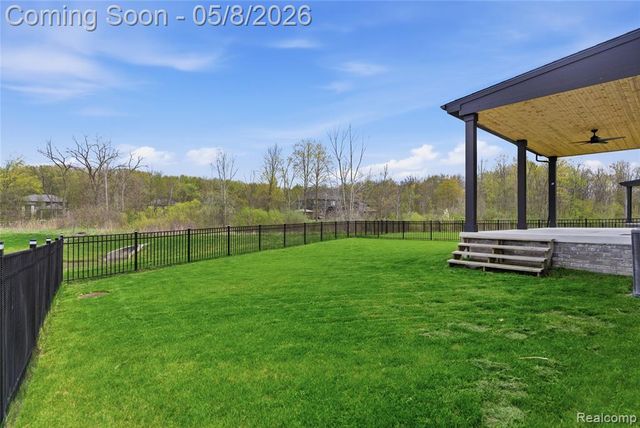 56056 Barnes Court, Macomb, MI 48042
