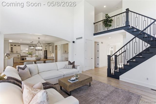 56056 Barnes Court, Macomb, MI 48042