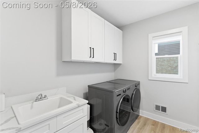 56056 Barnes Court, Macomb, MI 48042