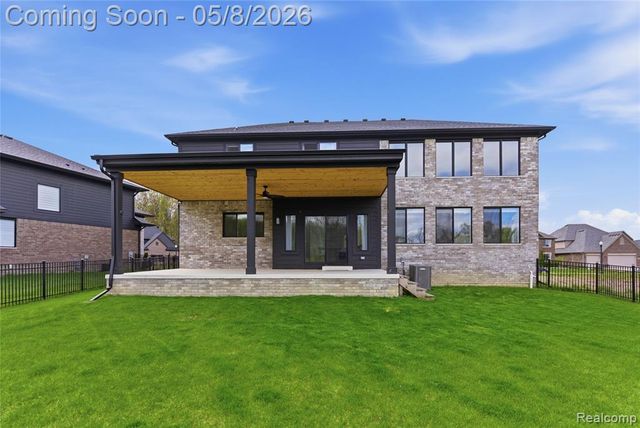 56056 Barnes Court, Macomb, MI 48042