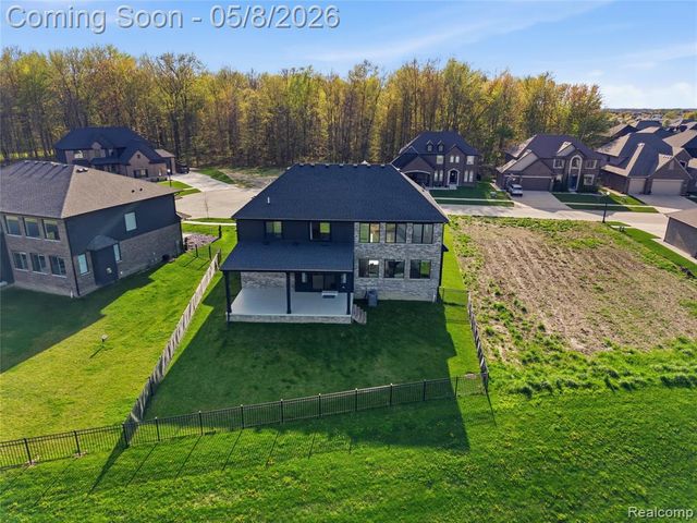 56056 Barnes Court, Macomb, MI 48042