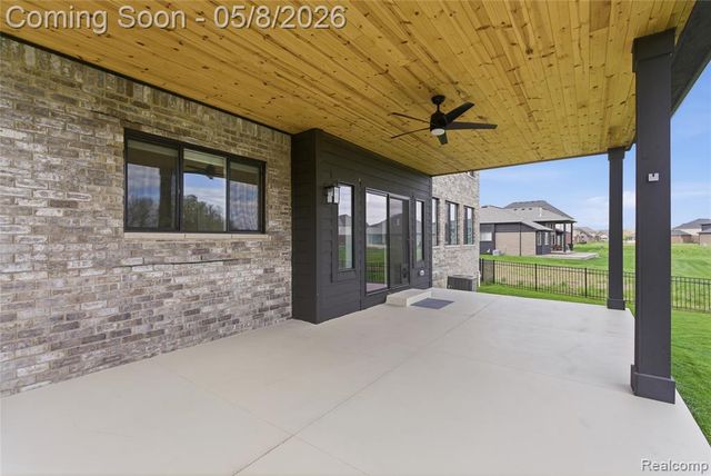 56056 Barnes Court, Macomb, MI 48042