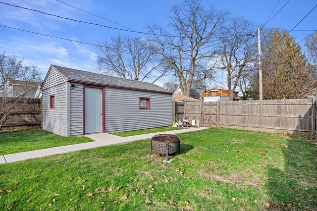 3168 S California STREET, Milwaukee, WI 53207