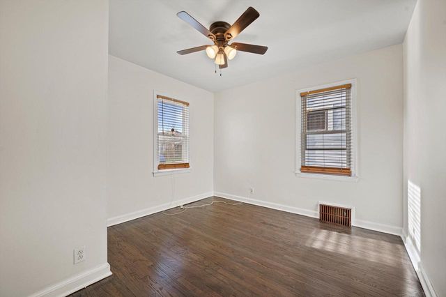 3168 S California STREET, Milwaukee, WI 53207