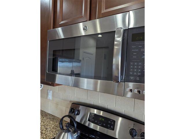 25883 E Archer Dr, Aurora, CO 80018