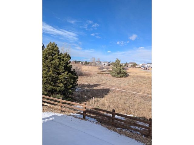 25883 E Archer Dr, Aurora, CO 80018