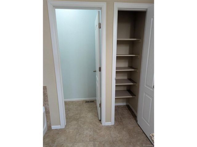 25883 E Archer Dr, Aurora, CO 80018