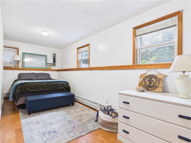 11 Winsor Park Way, Glocester, RI 02857