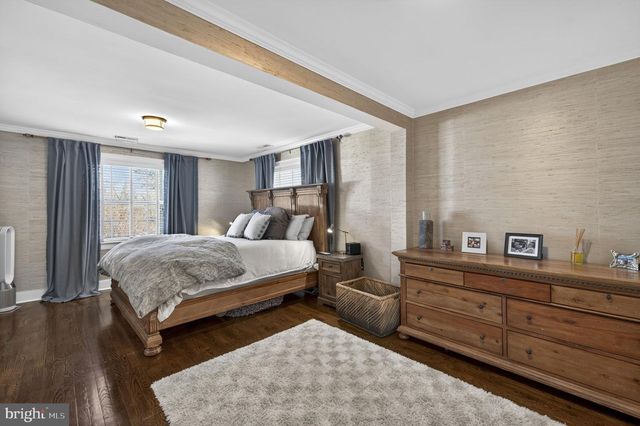 100 COUNTRY CLUB CIR, Winchester, VA 22602