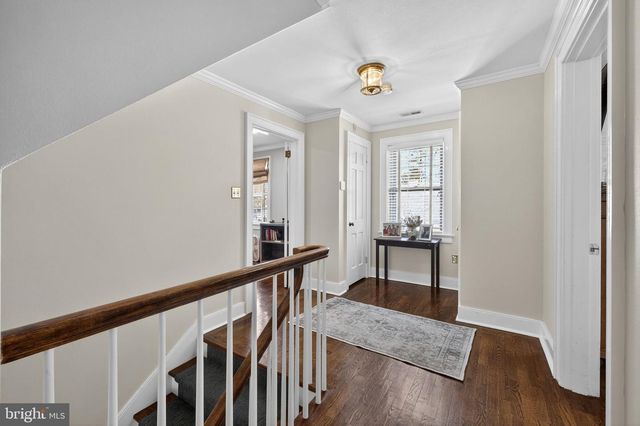 100 COUNTRY CLUB CIR, Winchester, VA 22602