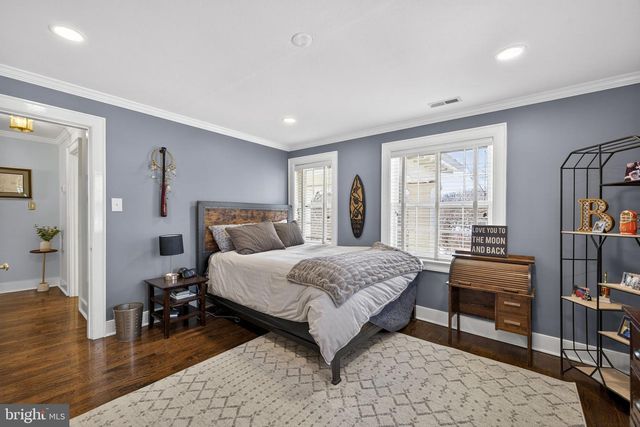 100 COUNTRY CLUB CIR, Winchester, VA 22602